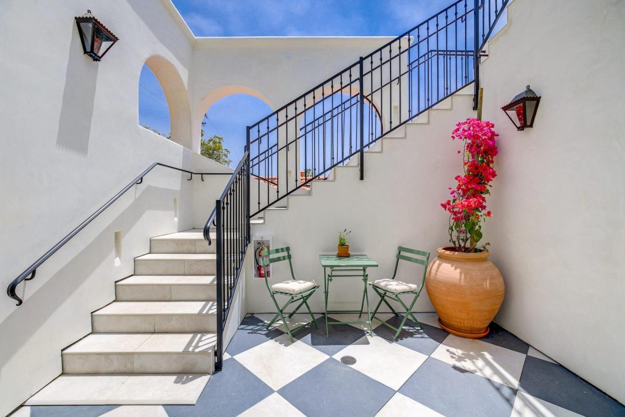 Casa De La Vina - Boutique Apartments In Downtown Santa Barbara Eksteriør bilde